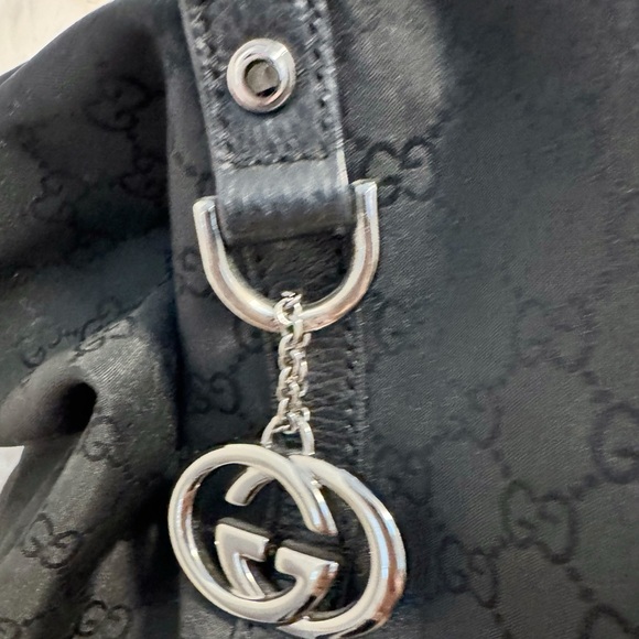 Gucci Monogram Medium GG Charm Dome Tote Bag - Picture 3 of 12